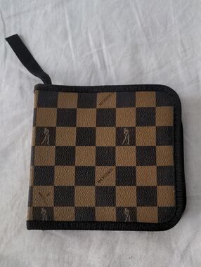 Bosses Checkered Golf Motif 24 Disc Zippered CD DVD Case